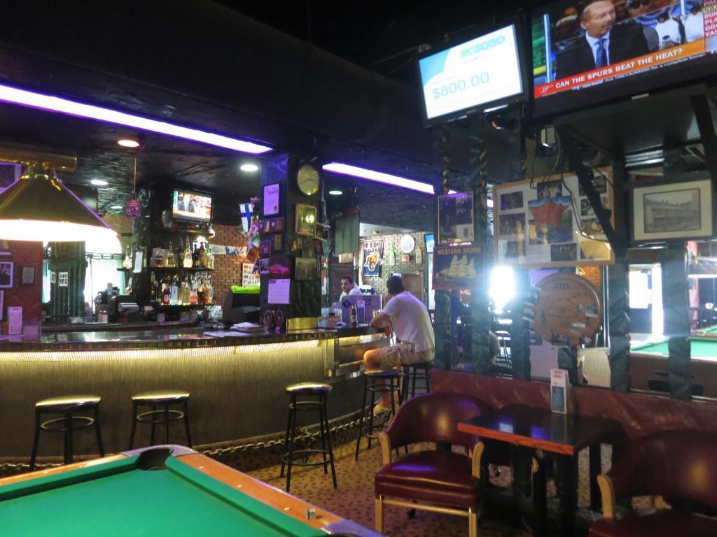 نزل فانكوفرفي C&N Backpackers Central Station المظهر الخارجي الصورة